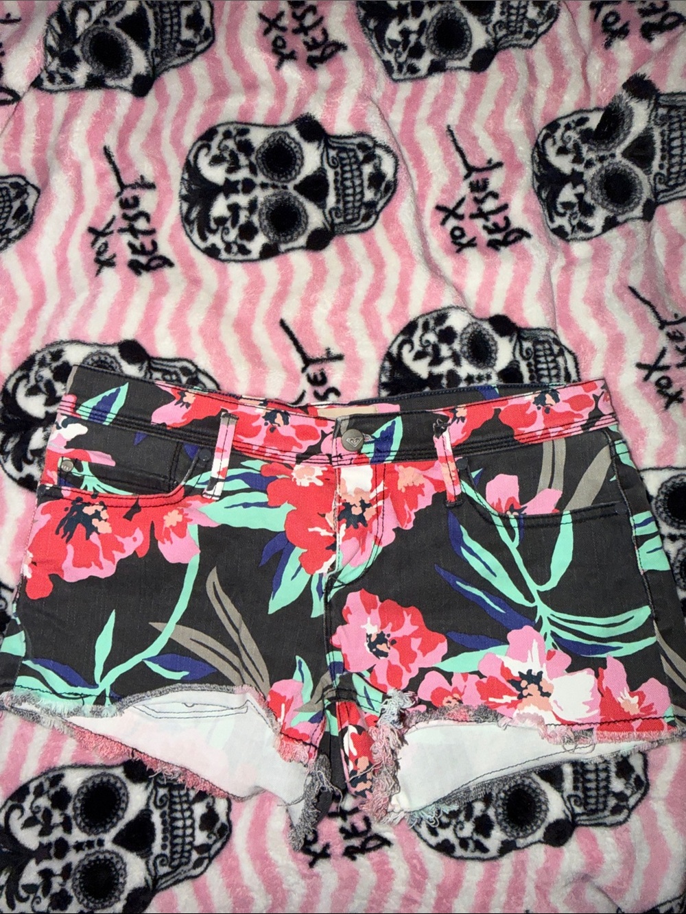 Roxy tropical shorts